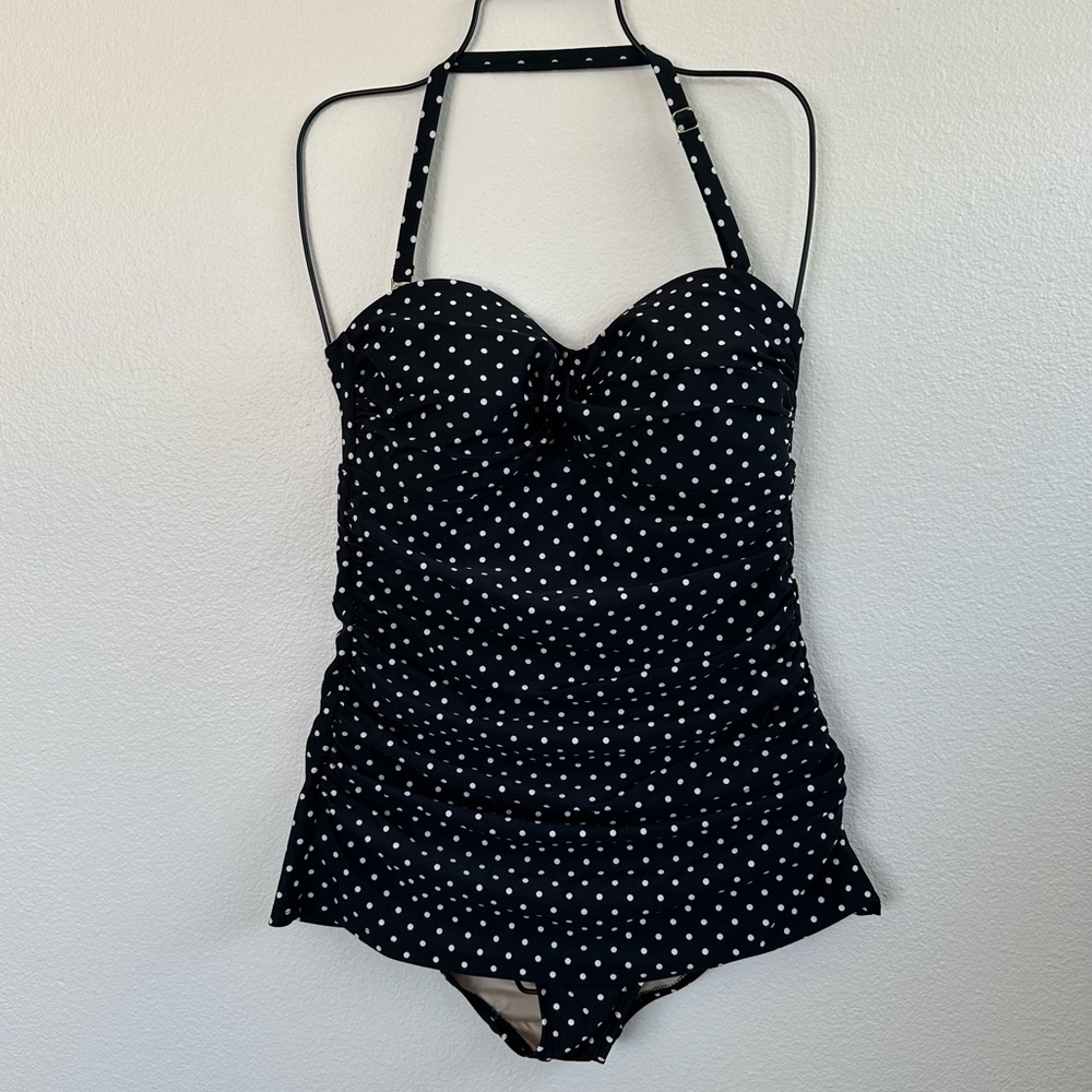 Pin-Up Polka Dot Black White Skirted Halter Top One Piece Swimsuit Size Medium